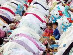 umat-muslim-laksanakan-salat-idul-adha-1438-h_20170902_181630.jpg