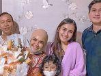 umi-kalsum-dan-abdul-rozak-ungkap-momen-kebersamaan-bareng-ayu-ting-ting-dan-adit-jayusman.jpg