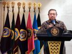 unikom-berikan-gelar-kehormatan-untuk-sby_20180324_220416.jpg