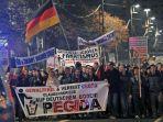 unjuk-rasa-dari-kelompok-anti-islam-bernama-pegida-di-dresden-jerman.jpg