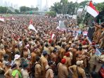 unjuk-rasa-kepala-desa-tuntut-perpanjang-masa-jabatan_20230117_171911.jpg