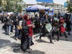unjuk-rasa-oleh-para-wanita-afghanistan-dibubarkan-taliban.jpg