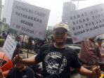 Sopir Taksi Online Jabodetabek Kompak Tuntut Kenaikan Tarif Dasar, Berapa Besarannya?