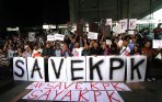 unjuk-rasa-tuntut-wakil-ketua-kpk-dibebaskan_20150123_143845.jpg