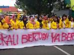 unjuk-rasa_20160328_143713.jpg
