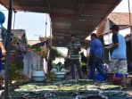 untuk-menyukseskan-target-pemecahan-rekor-muri-sajian-ikan-pepes-terbanyak_20180419_211014.jpg