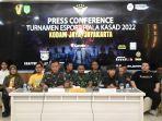 untung-budiharto-saat-pelaksanaan-konferensi-pers-di-ruang-rapat-lt-4.jpg