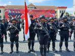 upacara-resmi-pelepasan-14-personel-brimob.jpg
