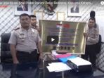 usai-beri-klarifikasi-soal-plakat-kantor-polisi-bersama-kapolres-ketapang-dicopot_20180714_161817.jpg