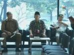 usai-pencopotan-dpd-jenguk-irman-gusman_20161007_161140.jpg