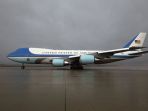 usair-force-one-afp_20180412_153712.jpg