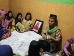 ustadz-maulana.jpg