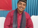 ustadz-riza-saat-diwawancarai-tribunnews-di-senayan_20160630_173703.jpg