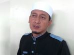 ustaz-zacky-mirza-usai-menjenguk-julia-perez_20170320_182141.jpg