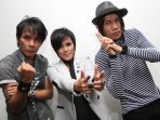 utopia-rilis-single-baru-berjudul-kenangan-ini_20151023_152148.jpg