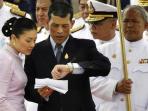 vajiralongkorn-srirasmi-thailand-cerai-divorce_20141225_191442.jpg