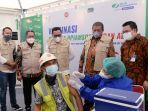 vaksinasi-bersama-bpjs-ketenagakerjaan-2.jpg