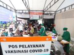 vaksinasi-booster-covid-19-di-puskesmas-kecamatan-kramat-jati_20220112_140925.jpg