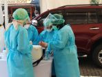 vaksinasi-covid-19-drive-thru-dosis-pertama-tangerang_20210315_171219.jpg