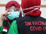 vaksinasi-covid-19-tahap-pertama-di-rskia-kota-bandung_20210115_050139.jpg