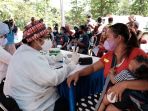 vaksinasi-covid-19-untuk-anggota-komunitas-pemulung_20211031_185037.jpg