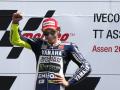 valentino-rossi-juara-di-motogp-belanda.jpg