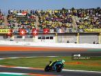 valentino-rossi-melakukan-sesi-latihan-bebas-keempat-motogp-comunitat-valenciana.jpg