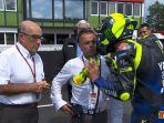 valentino-rossi-membicarakan-kondisi-sirkuit-brno-dengan-loris-capirossi-dan-carmelo-ezpeleta.jpg