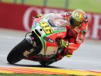 valentino-rossi-saat-bersama-tim-ducati_20180611_052744.jpg