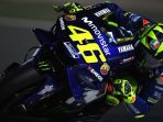 valentino-rossi-saat-menjalani-salah-satu-sesi-motogp_20180318_055351.jpg