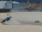 valentino-rossi-terjatuh-di-sirkuit-assen-motogp-belanda-2021-minggu-276.jpg