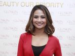 vanessa-angel-sering-gonta-ganti-pacar_20181219_215147.jpg