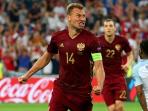 vasili-berezutski-gooool_20160612_084928.jpg