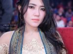 via-vallen-isyana-sarasvati_20180601_123252.jpg