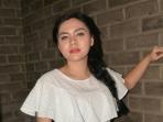 vicky-shu-ditemui-di-kawasan-menteng_20161117_184846.jpg