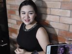 vicky-shu-hadiri-verifikasi-partai-demokrat-di-kpu_20180130_152826.jpg