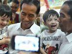 video-jan-ethes-bantu-jokowi-jawab-pertanyaan-wartawan-bikin-gemas.jpg
