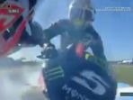 video-johann-zarco-tabrak-marc-marquez_20181028_125020.jpg