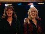 video-klip-lagu-dancing-queen-abba-kini-tengah-viral-di-aplikasi-tiktok.jpg
