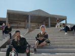 video-klip-lagu-lose-control.jpg