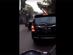 video-oleh-seorang-ibu-sambil_20170814_192829.jpg