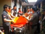 video-perempuan-ditemukan-tewas-bersimbah-darah-di-kamar-kos-anak-sma_20170302_172006.jpg