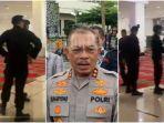 video-polisi-bersepatu-bubarkan-pendemo-di-masjid-raya-sumbar-ini-kata-kapolda-dan-pihak-takmir.jpg