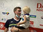 viktor-axelsen-bersama-putrinya-vega-rohde-axelsen.jpg
