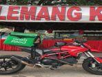 viral-di-media-sosial-ojol-pake-motor-mahal.jpg