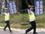 viral-video-oknum-polisi-marah-bawa-pergi-plang-razia.jpg