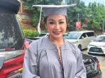 Enggan Dianggap Lemah dari Laki-laki, Virnie Ismail Lanjutkan Studi S2 Usai Raih Sarjana Psikolog