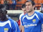 vladimir-vujovic-dan-makan-konate_20141113_014529.jpg