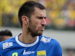 vladimir-vujovic-manyun_20141130_065717.jpg