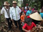 wagub-deddy-mizwar-hadiri-pagelaran-angklung-pride-6_20161201_134257.jpg